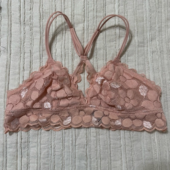 aerie Other - Aerie Triangle Floral Lace Bralette